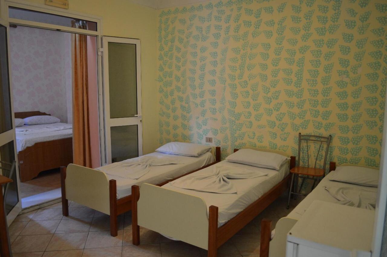 Vlorë Hotel Ridal מראה חיצוני תמונה